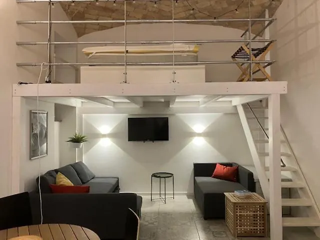 Beautifully Renovated Loft In Trastevere Roma 0*,